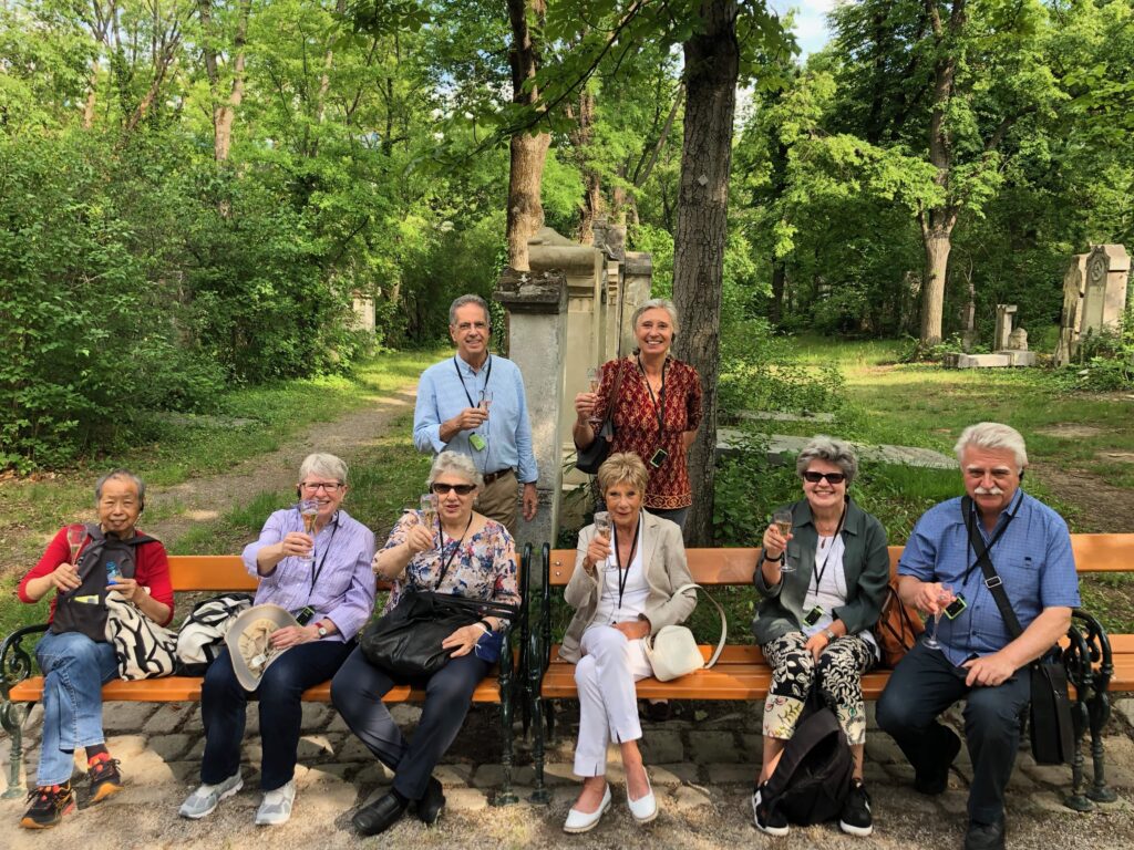 picnic in St marxer Friedhof, Welcome to Austria